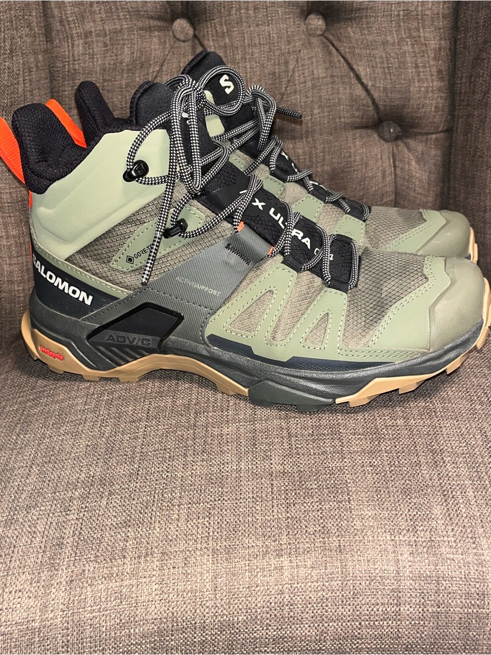 Salomon X Ultra 4 Mid GTX hiking boots Gore-Tex waterproof protection men's 8